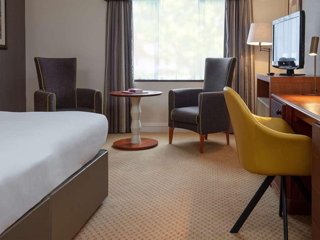 Belton Woods Hotel, Spa & Golf Resort Grantham Room photo
